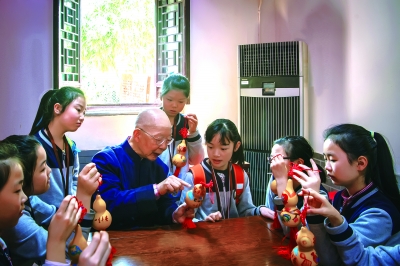 南京市民俗博物館面向青少年傳播非遺文化